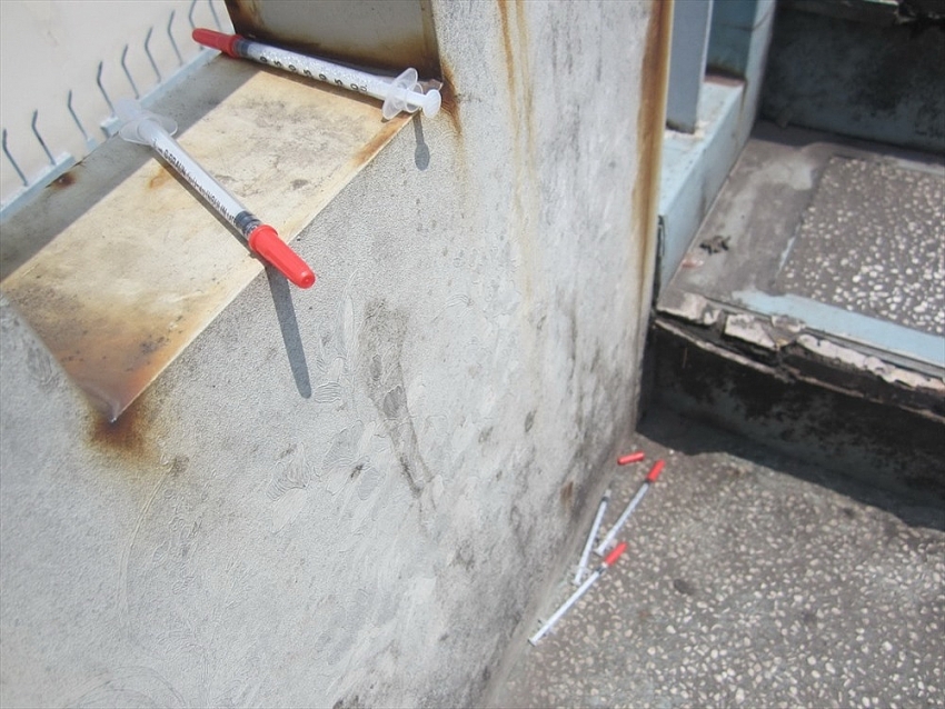 grab encourages people to use pedestrian overpasses