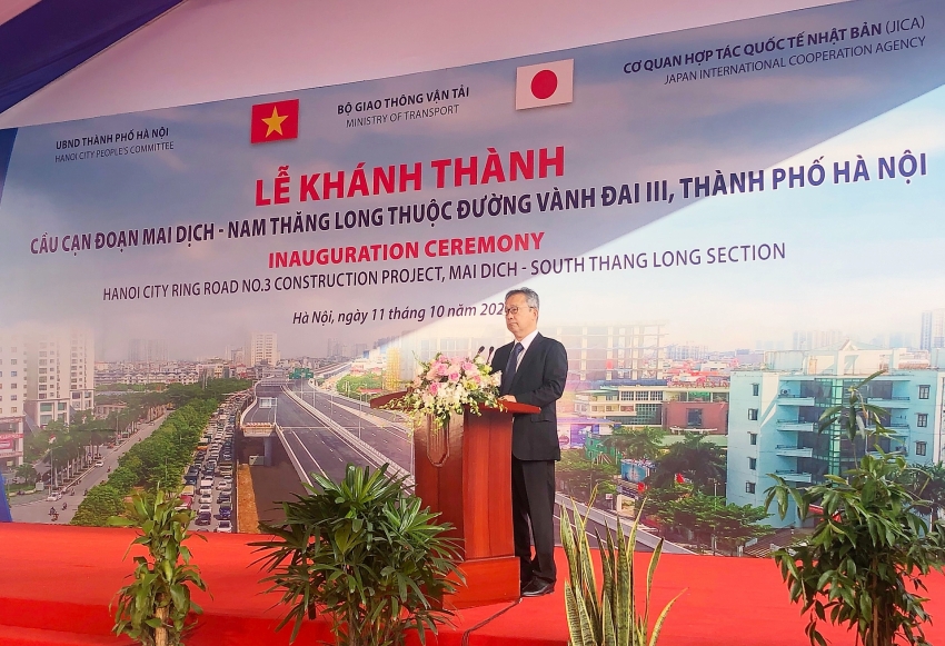 mai dich south thang long section of hanois ring road 3 opens to traffic