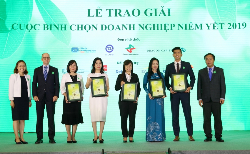 vietnam listed company awards 2019 honours 34 winners