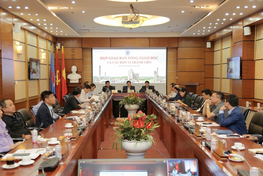 petrovietnam strives to overcome difficulties and maintain stable business activities
