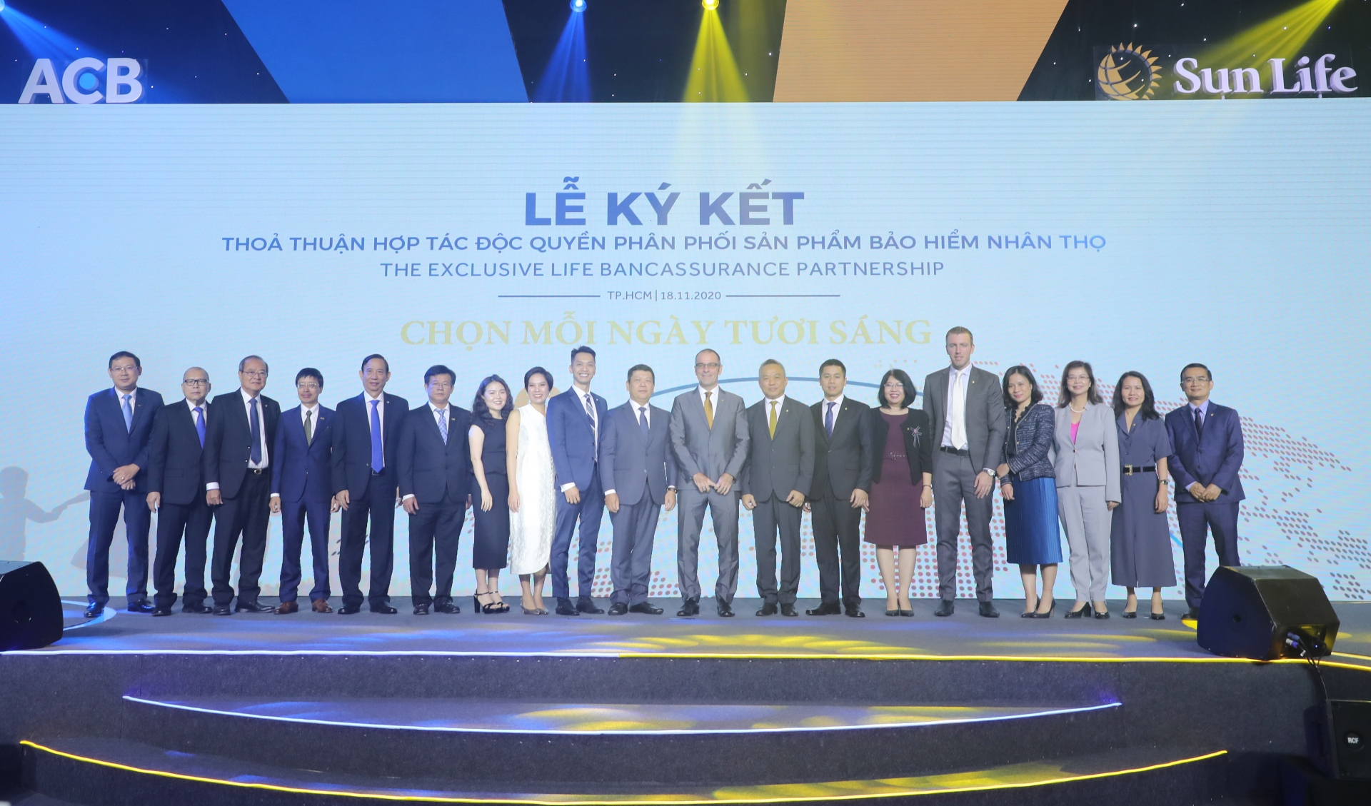 ACB and Sun Life Vietnam announce exclusive bancassurance partnership