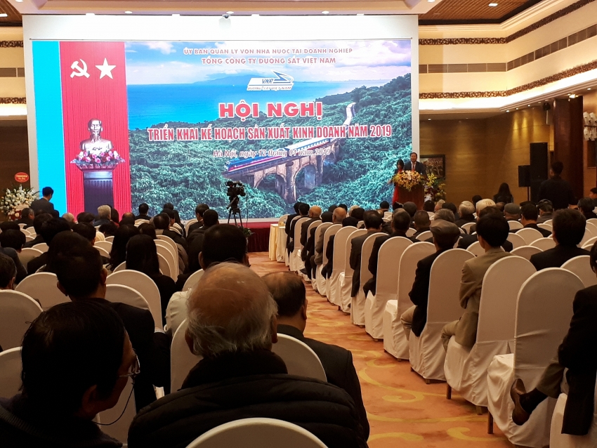 vietnam railways targets 7 per cent revenue growth in 2019