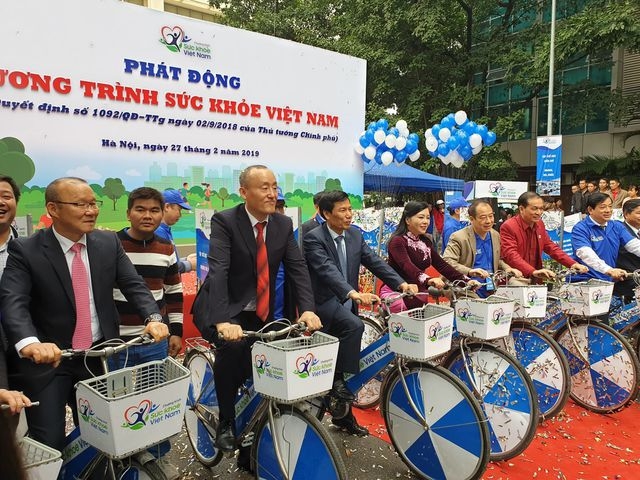 Park Hang Seo joins launch of Vietnam Health Programme