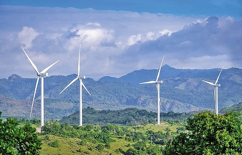 Vietnam considers establishment of renewable energy centre