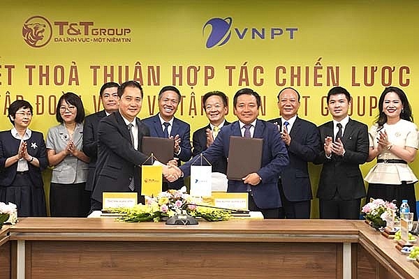 VNPT and T&T Group sign cooperation agreement