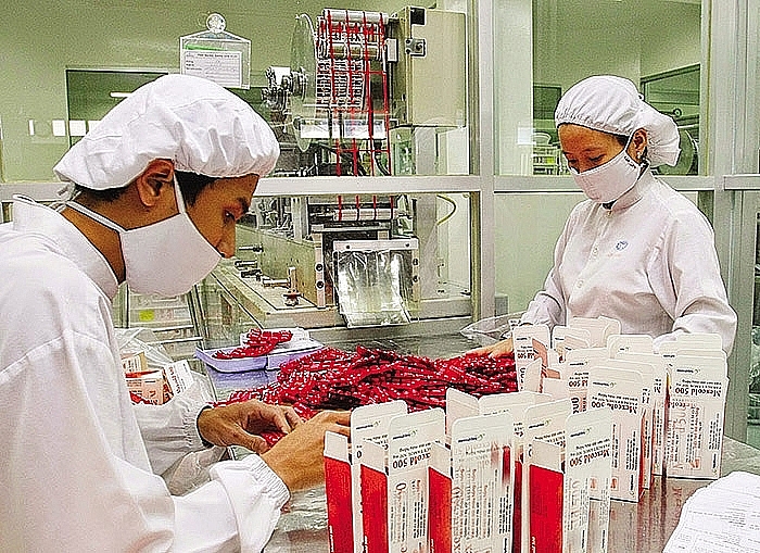 first foreign pharma firm licensed to directly import drugs in vietnam