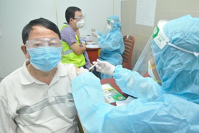 Vast majority of Vietnamese population to be fully vaccinated for COVID-19 before 2022