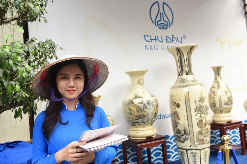 chu dau ceramic preserving quintessence of vietnamese culture