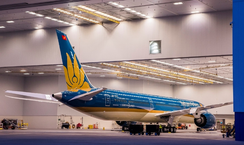 vietnam airlines announces business results of first half of 2019