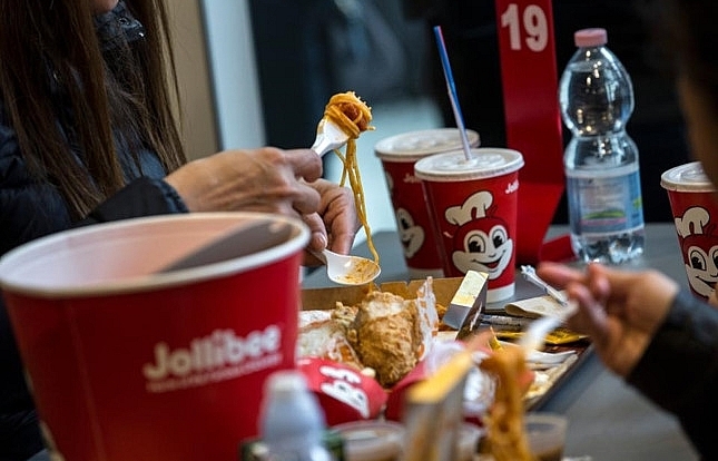 Jollibee shares fall after spending $350 million to buy Coffee Bean & Tea Leaf