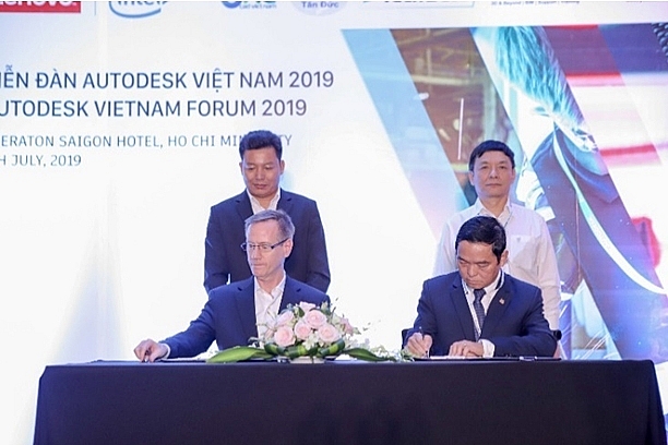 hoa binh construction signs multi year tech deal with autodesk