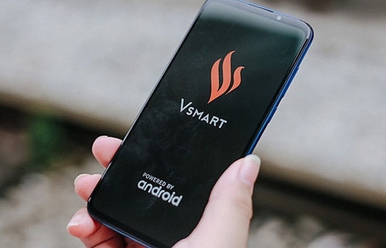 Vsmart tests Vmessage and Vcall instant messaging features