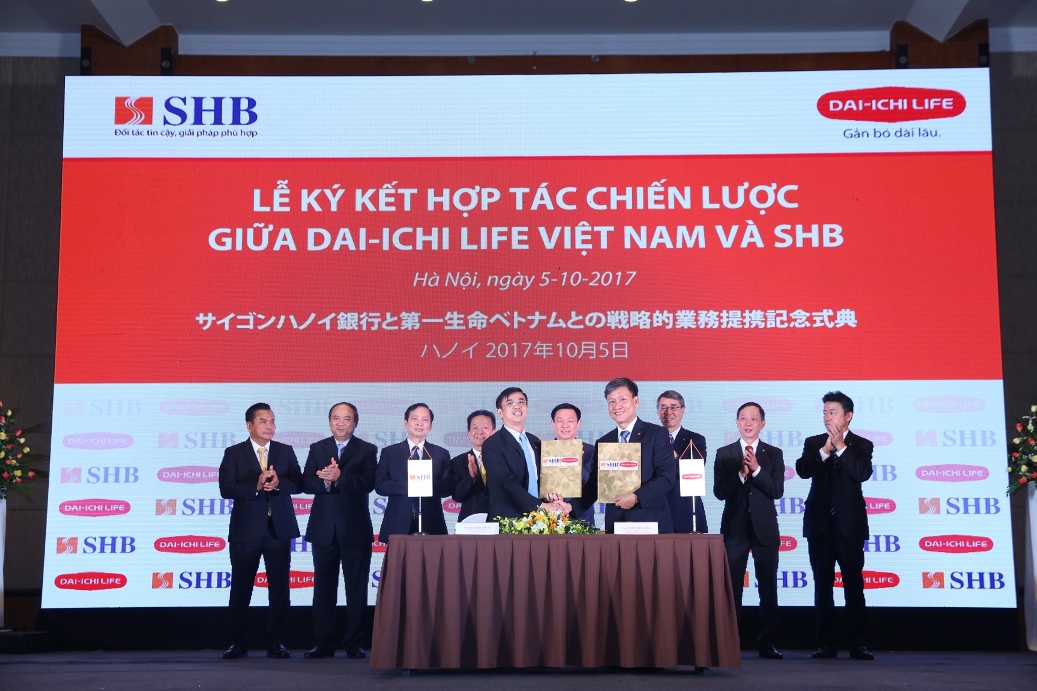 Dai-ichi Vietnam and SHB enter into exclusive 15-year strategic bancassurance partnership