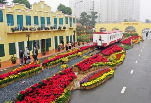 Launching of flower street “Home Hanoi Xuan 2022”