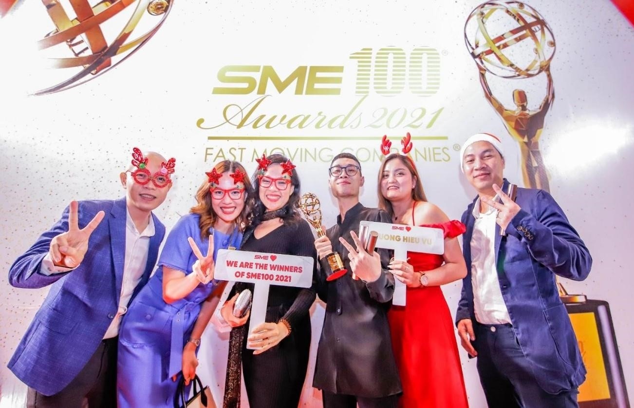 Thuong Hieu Vu and 31 other Vietnamese firms shine at SME100 Awards