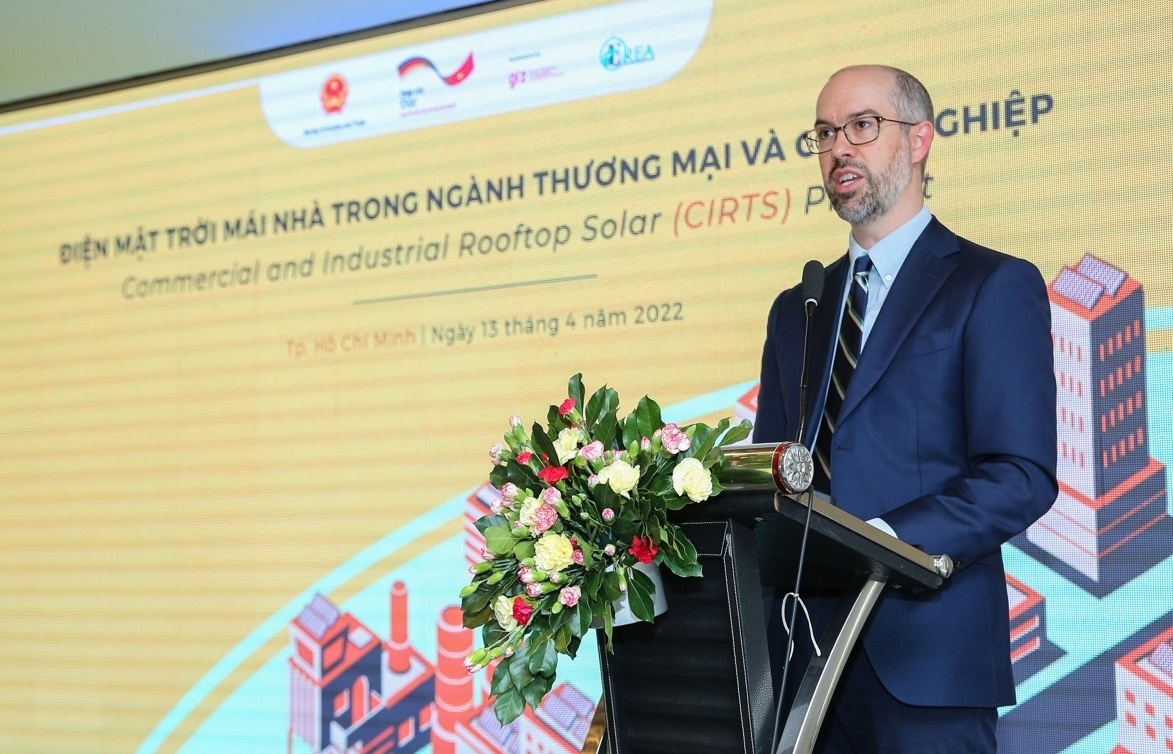 Vietnam and Germany promote rooftop solar in commercial and industrial sectors