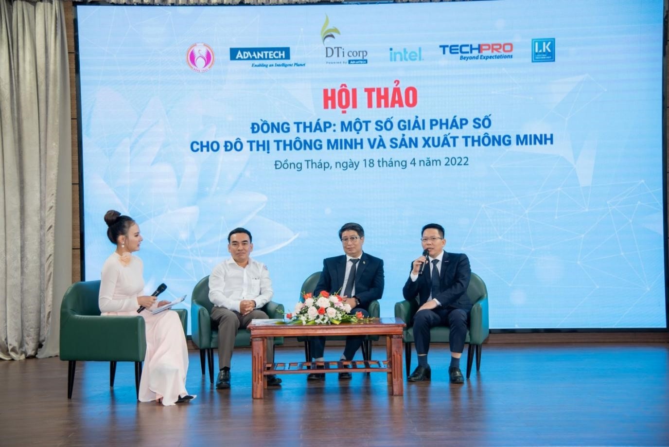Advantech accompanies Dong Thap on its digital transformation journey