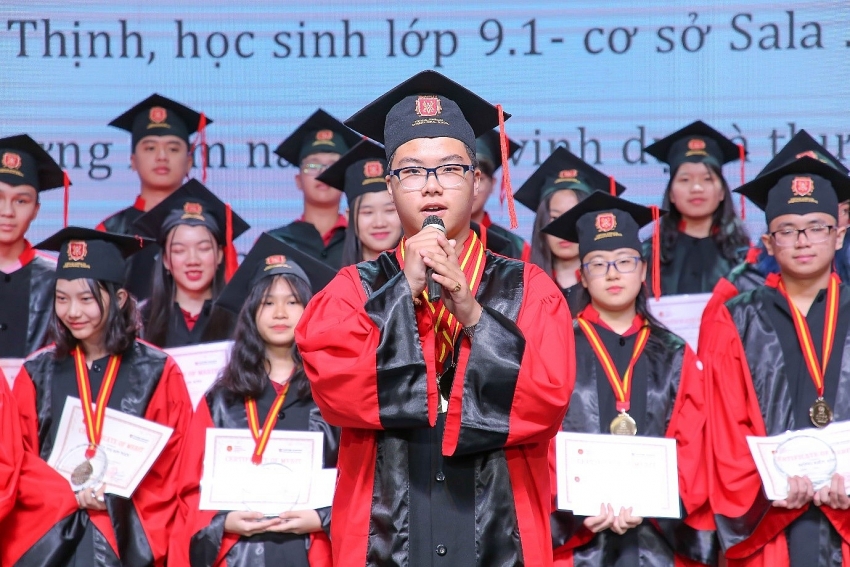 fourteen vas students win scholarships worth more than 174 million for overseas study