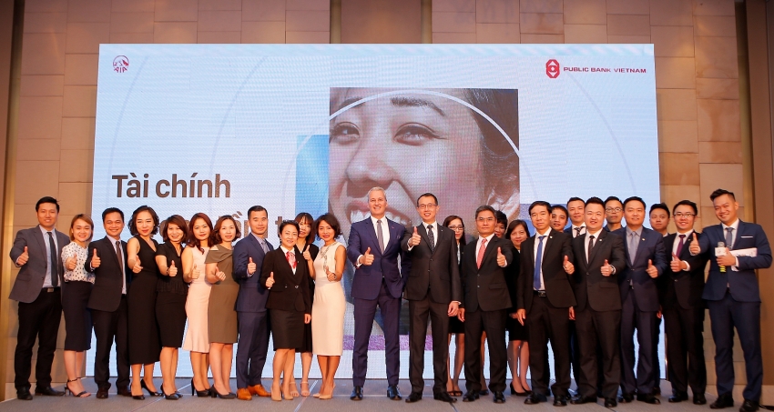 aia vietnam partners up with public bank to benefit retail customers