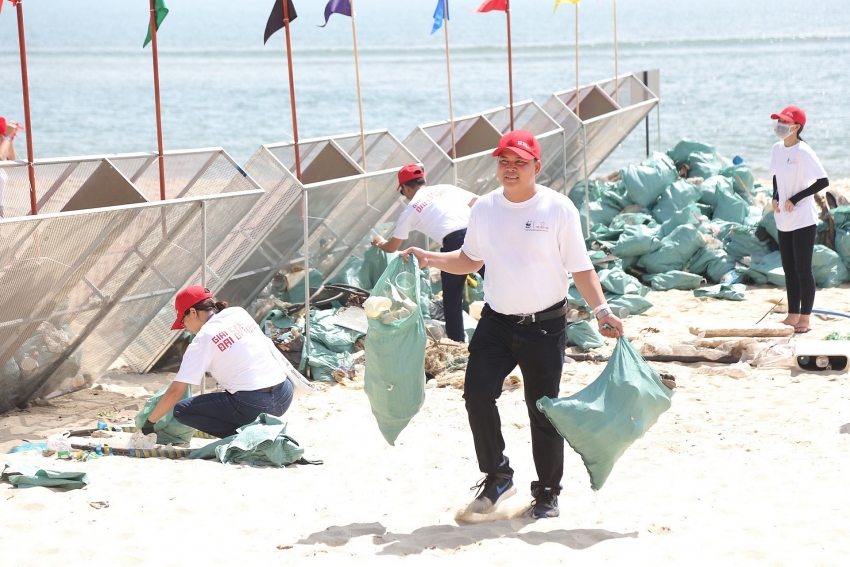 prudential and wwf vietnam team to build zero plastic waste community