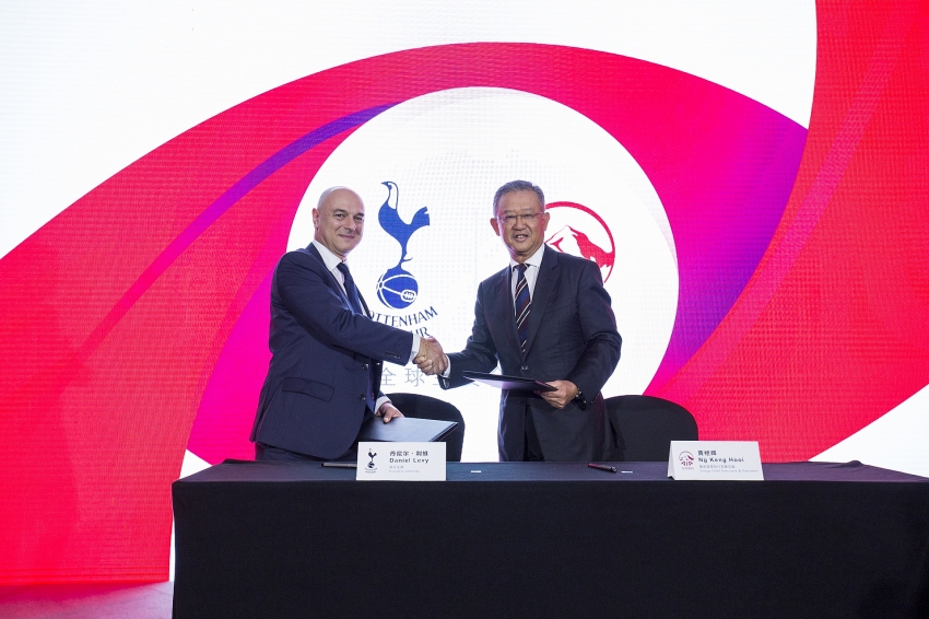 aia and tottenham hotspur fc extend global partnership to 2027