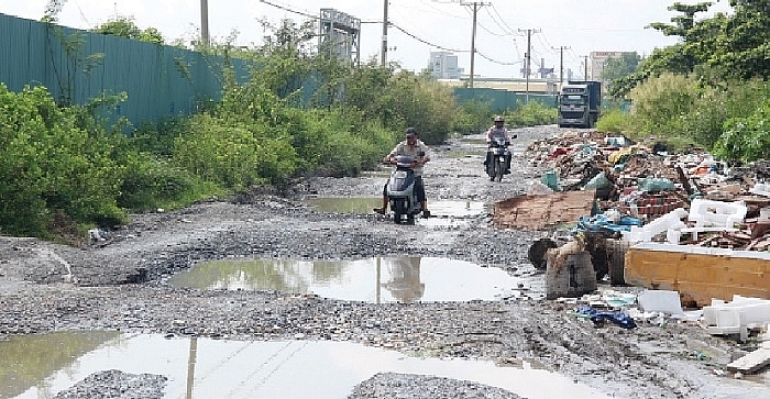 billion dollar projects sitting idle in saigon south