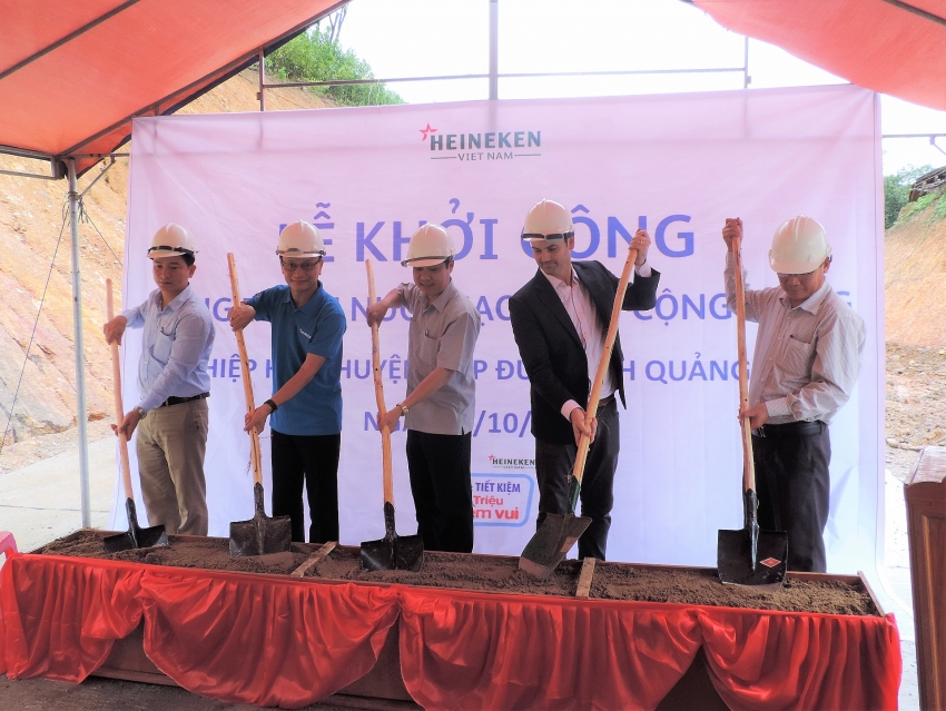 heineken vietnam supports clean water project in quang nam