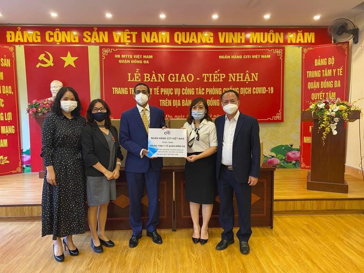 Citi Vietnam donates medical equipment to support Hanoi’s healthcare centre