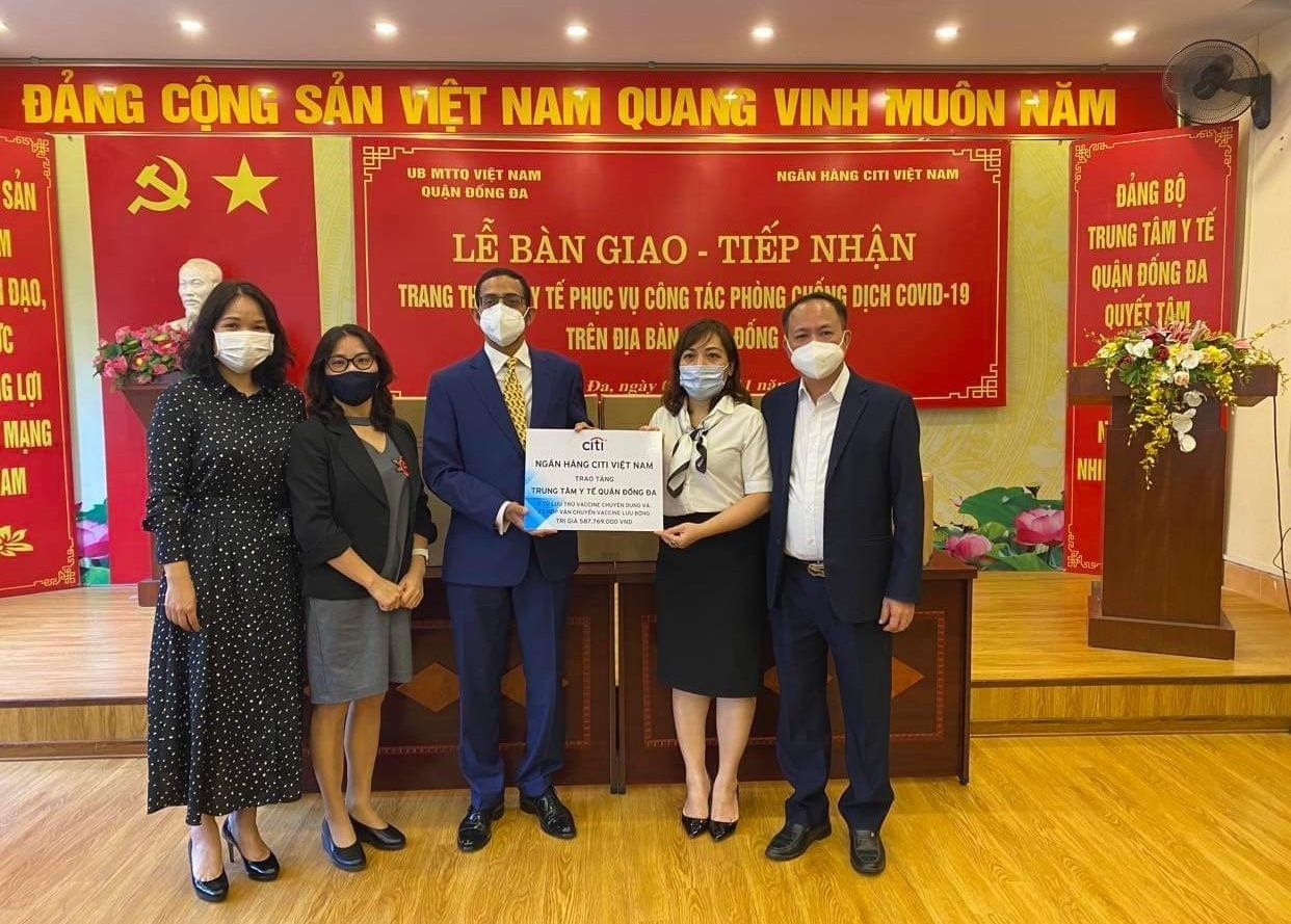Citi Vietnam donates medical equipment to support Hanoi’s healthcare centre