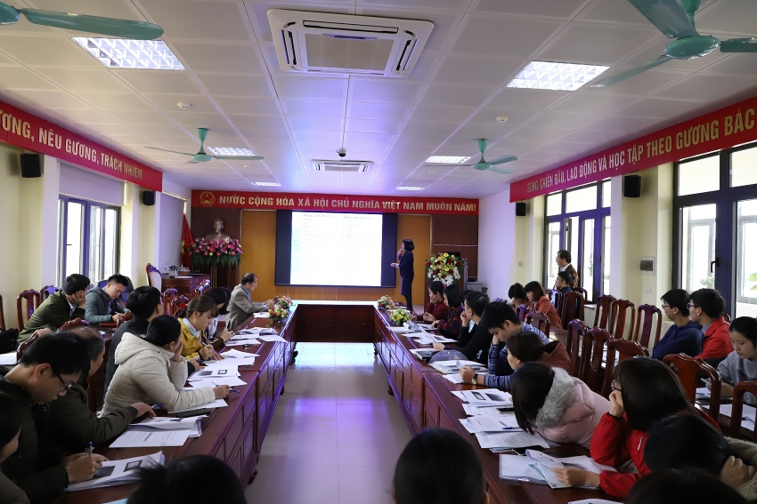 Zuellig Pharma provides eZCooler training for Vietnam medical staff