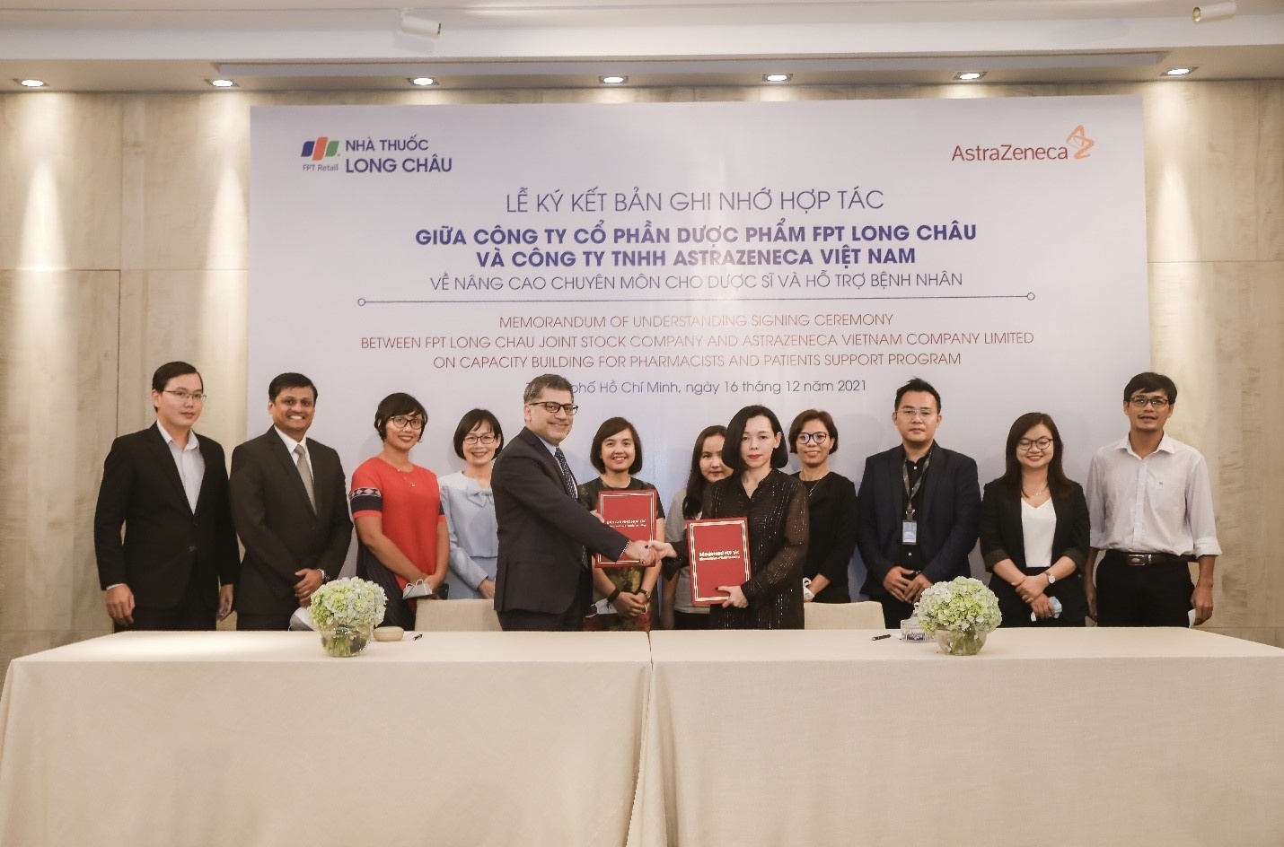 FPT Long Chau and AstraZeneca join hands to strengthen Vietnamese healthcare