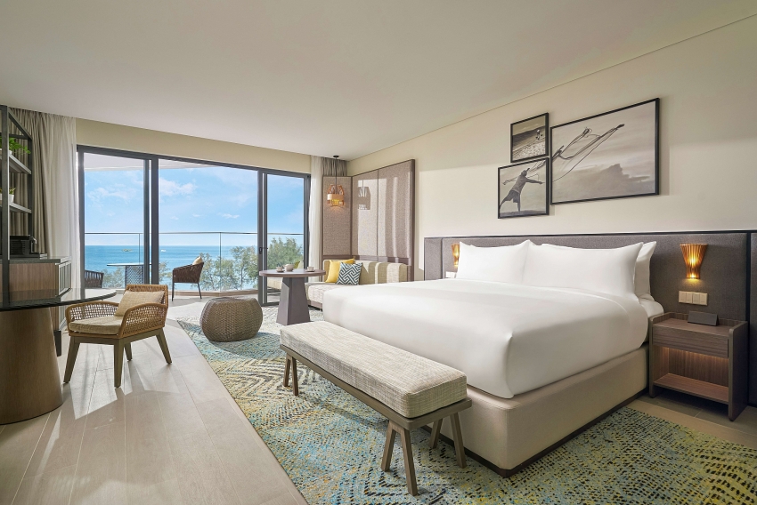 exclusive opening offer at crowne plaza phu quoc starbay