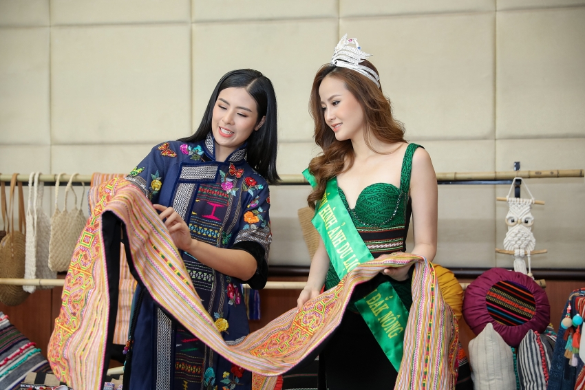 dak nong kicks off second vietnam brocade culture festival