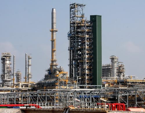 dung quat refinery finally opens