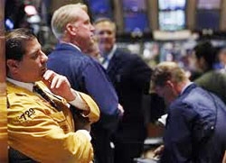 nyse up but google apple pull down nasdaq