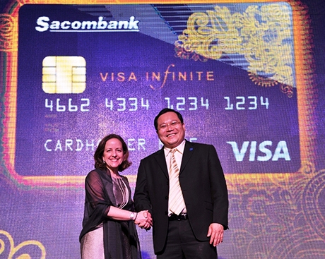 luxury visa infinite card available in vietnam