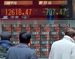Asian markets slip after US data, Wall St loss