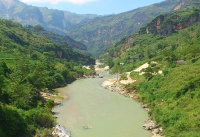 travellers reach new heights in ha giang