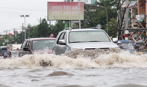 hcm city cold continues flooding to occur during tet