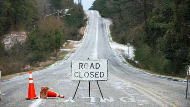 freak snowstorm cold snap paralyses us south