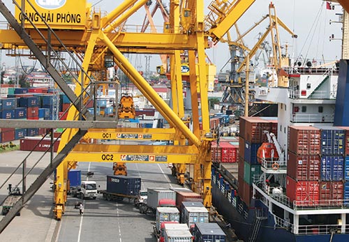 Omanis ready to shake on Haiphong Port deal