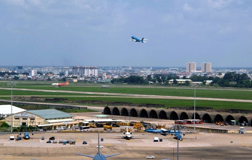 tan son nhat airport to be expanded