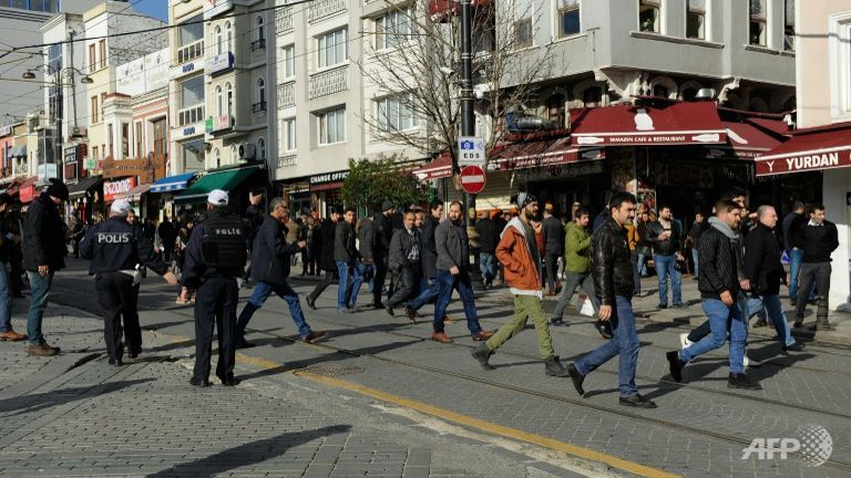 turkey pm tells merkel most of dead in istanbul attack are germans