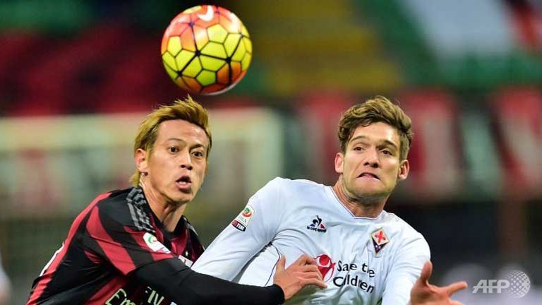 bacca boateng strike as ac milan stun fiorentina