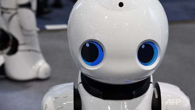 robots show their personality at ces tech show