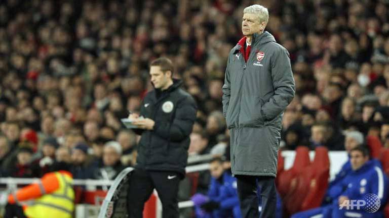 Wenger fumes after Arsenal hit by fresh penalty pain