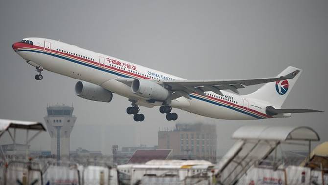 china eastern xiamen airlines cancel taiwan flights amid routes row