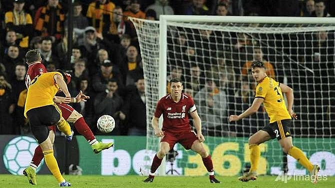 liverpool dumped out of fa cup by wolves