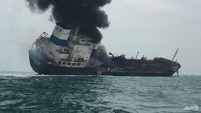 one dead in oil tanker blaze off hong kong