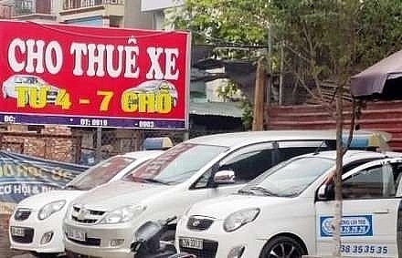 Car rental market busy before Tet holiday